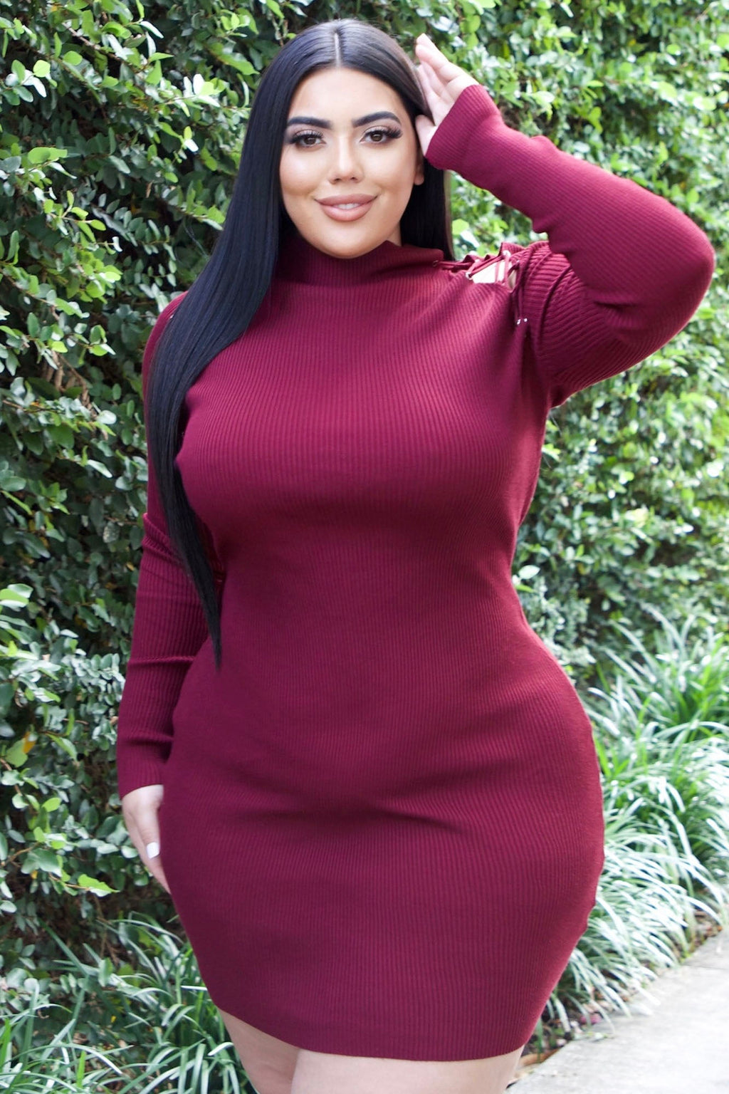 https://cdn.shopify.com/s/files/1/0293/9277/products/ArieSweaterMiniDress-Burgundy_MER_PLUS.jpg?v=1660333540